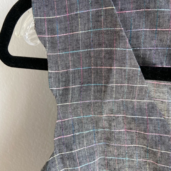 ModCloth unique scalloped sleeveless top - Picture 2 of 6